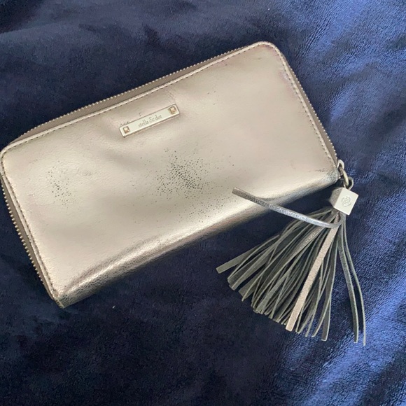 Stella & dot silver tone metallic large wallet - Picture 1 of 10